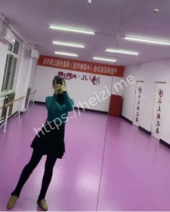 胡乃心儿