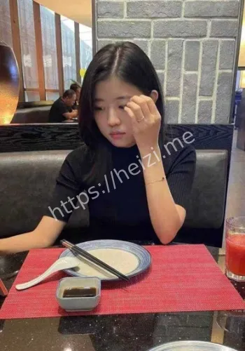 女性公职人员
