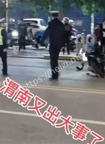 掉头车辆责任