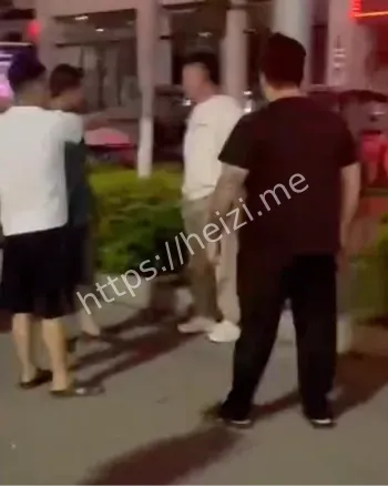 不伦恋曝光