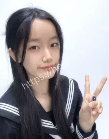 反差学生妹