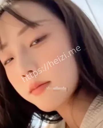 徐薇薇