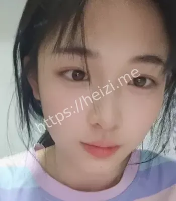 颜希