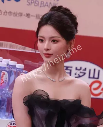 杨超越