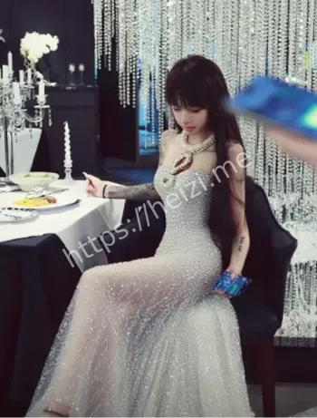 罗亦何