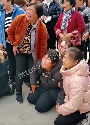 出轨丑闻曝光