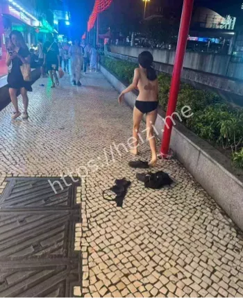 澳门关闸广场