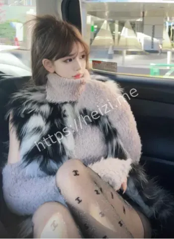反差小姐姐