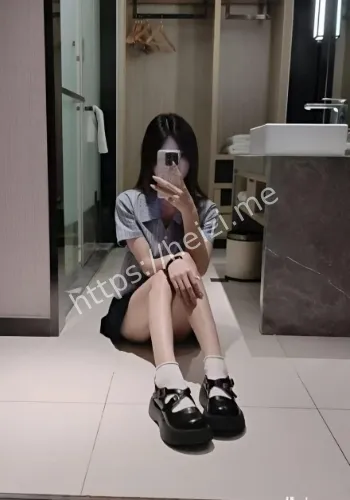 反差学妹