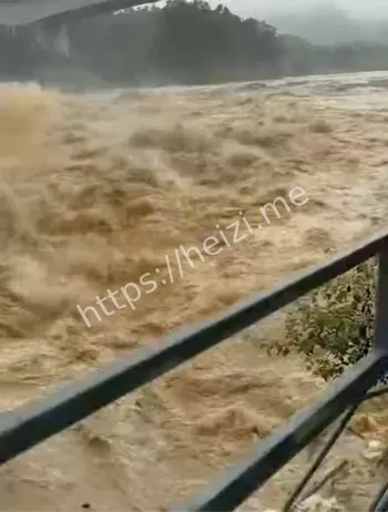 台风麦德姆