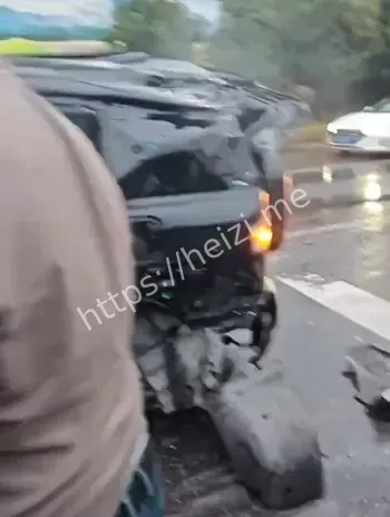 暴雨能见度低