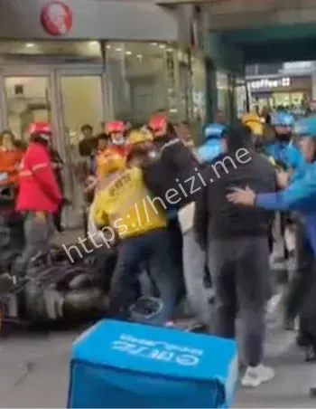 骑手集体抗议