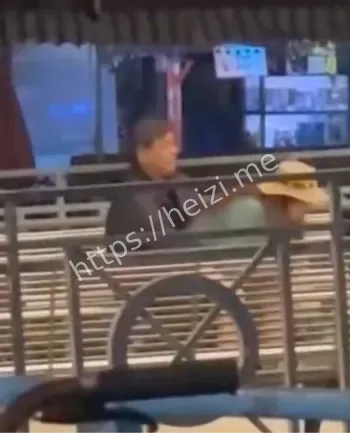 不雅现场