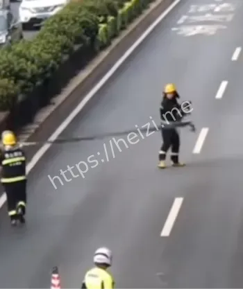 乘客惊魂逃生