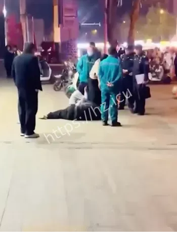 兄弟背刺