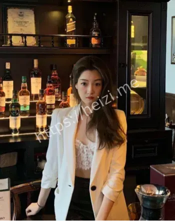江小凡