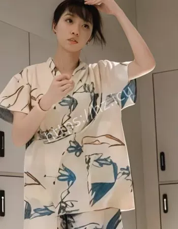 无数美女洗澡