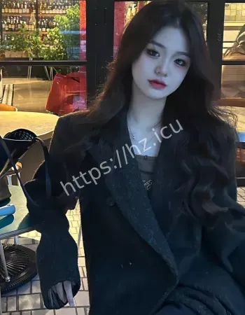 李美华
