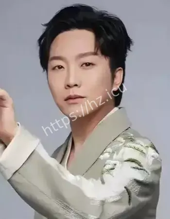 李玉刚