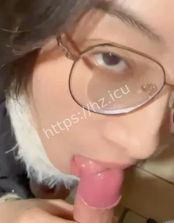 张语桐
