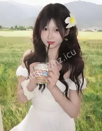 私下如此反差