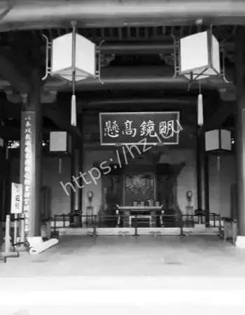 供桌香灰倒流