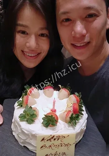 胡杏儿拜神照最新进展