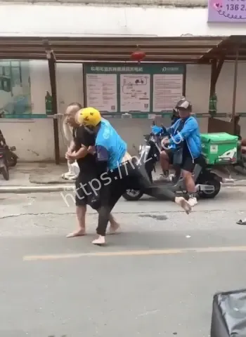 独家猛料流出