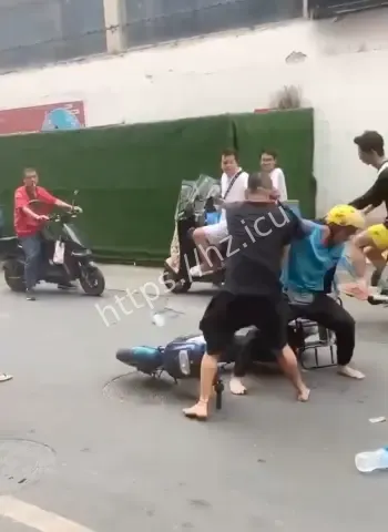 外卖小哥