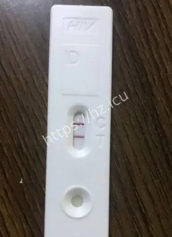 明知身患艾滋