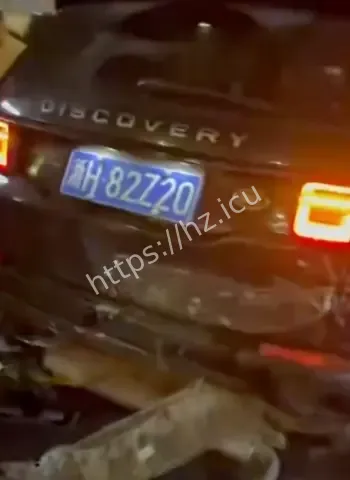 现场一片狼藉