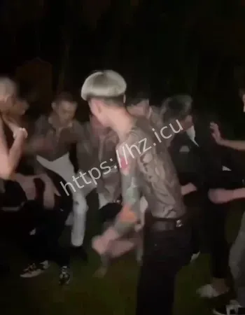 嚣张打架挑事