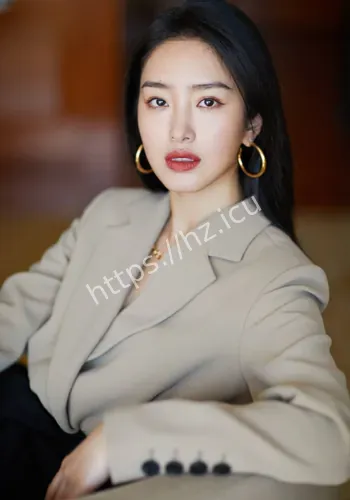 杨采钰气场在线