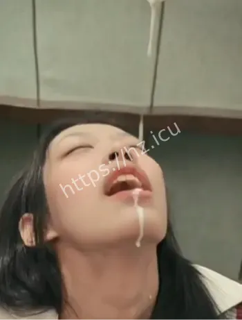 童颜可爱少女反差