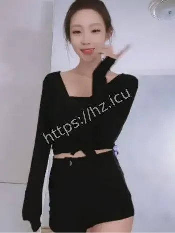白若嘉性感尤物变身