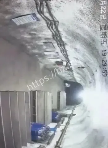 瓦斯爆炸搜救受阻