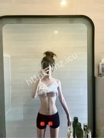 秀人网高颜值模特反差