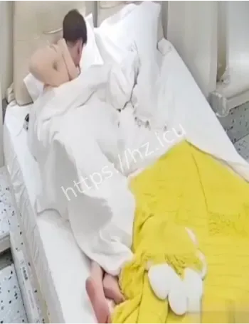 网红夫妻争议